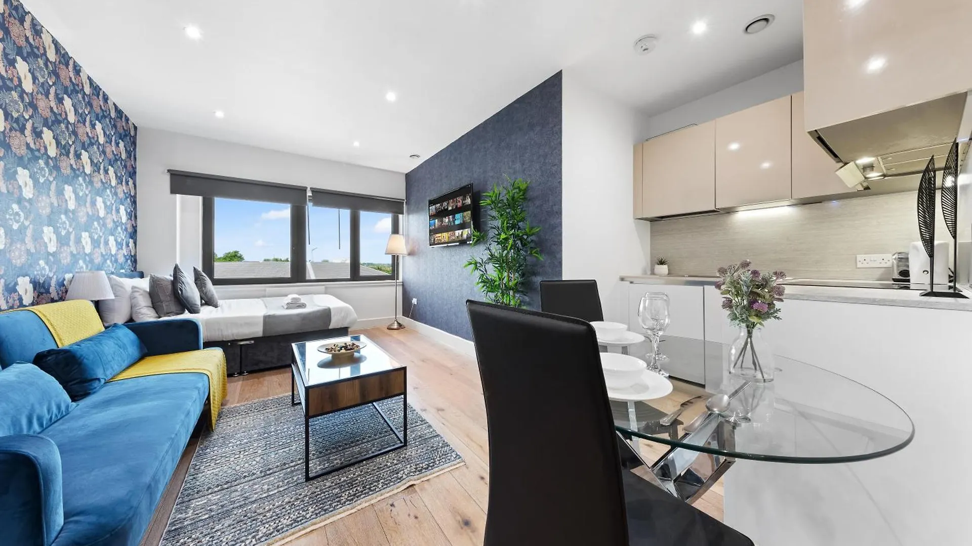 Charming 1-Bed Apartment In London